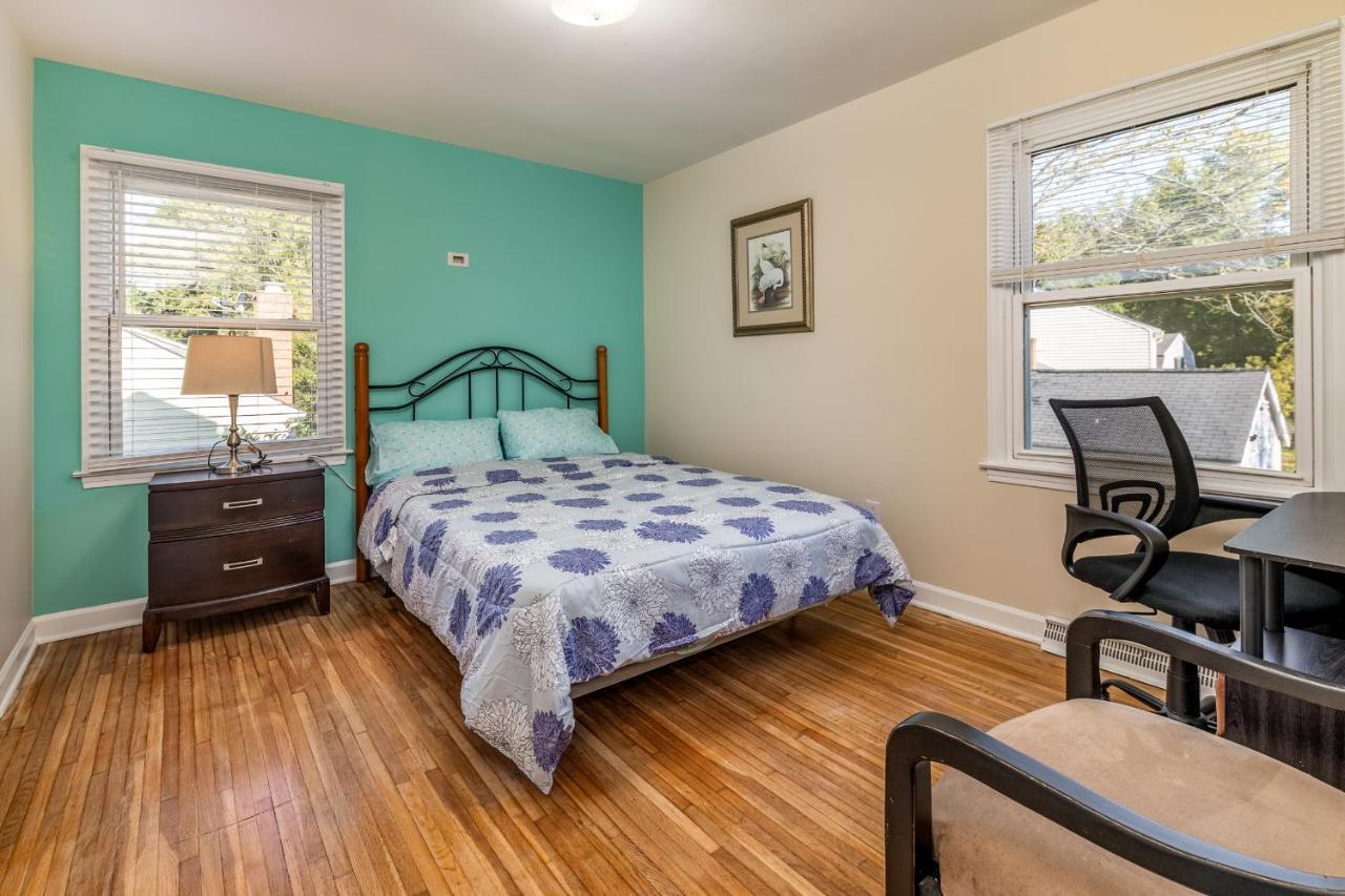 Centrally Located Spacious Abode Charlotte Exterior foto
